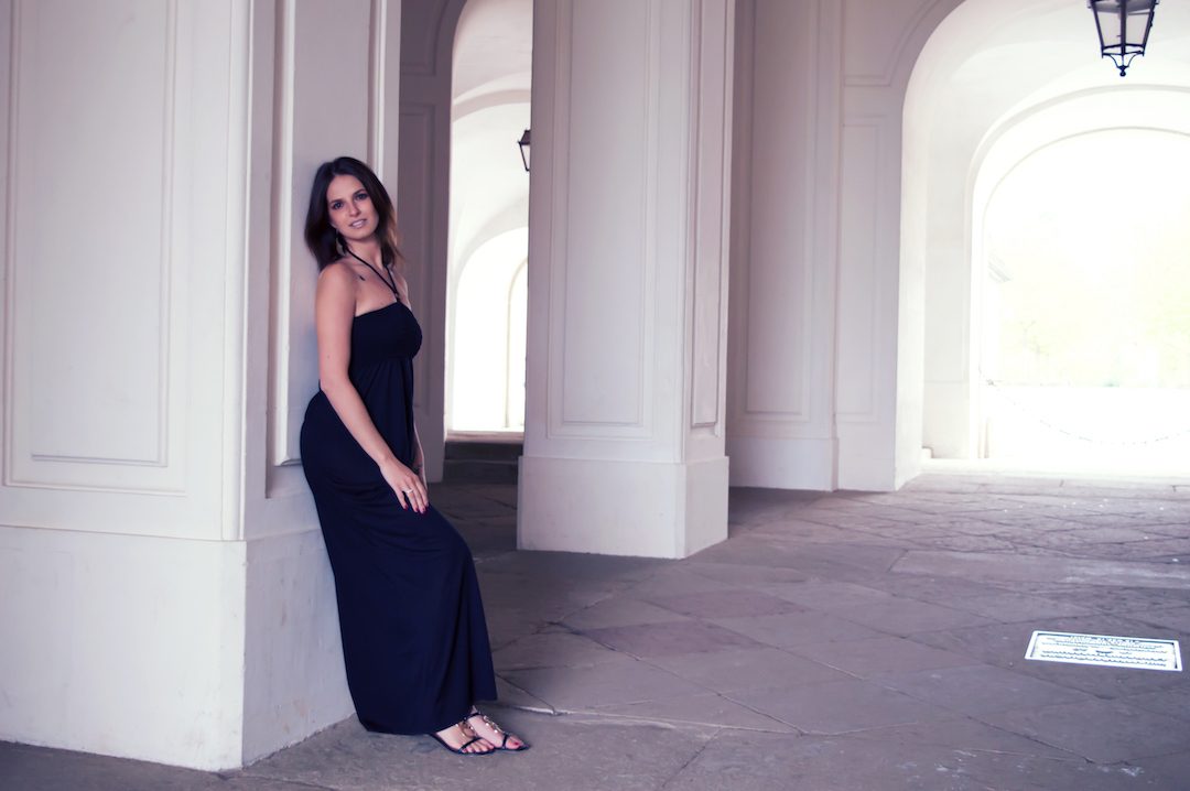 Black-Maxi-Dress-Esprit-Schloss
