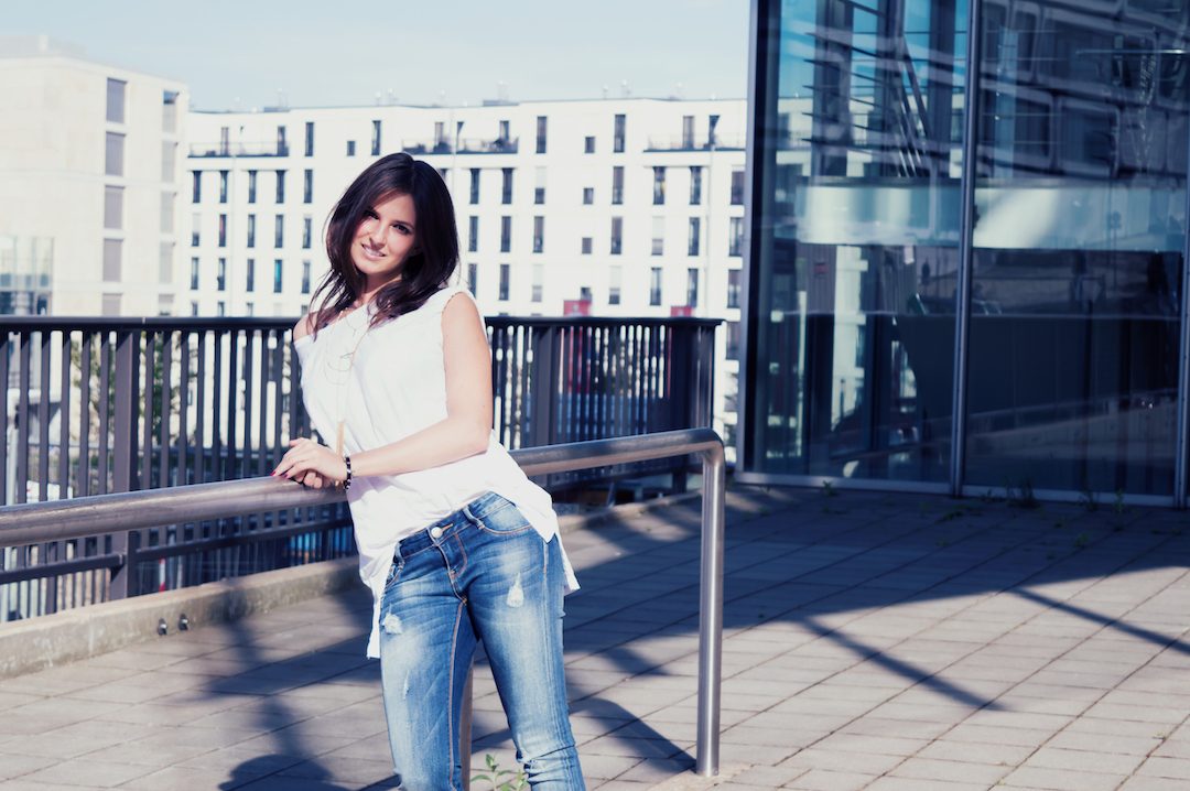 Goldgarn-Jeans-Stuttgart-Boyfriendshirt