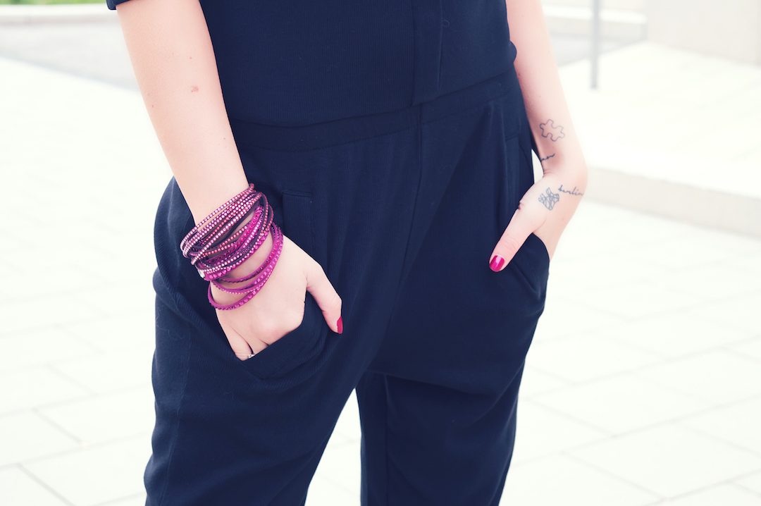 Overall-Swarovski-pink-black
