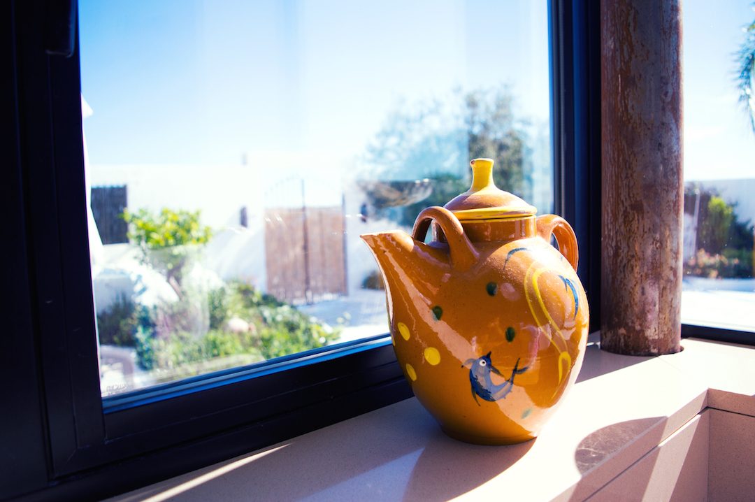 Spain-holiday-CasaMiranda-kitchen-view