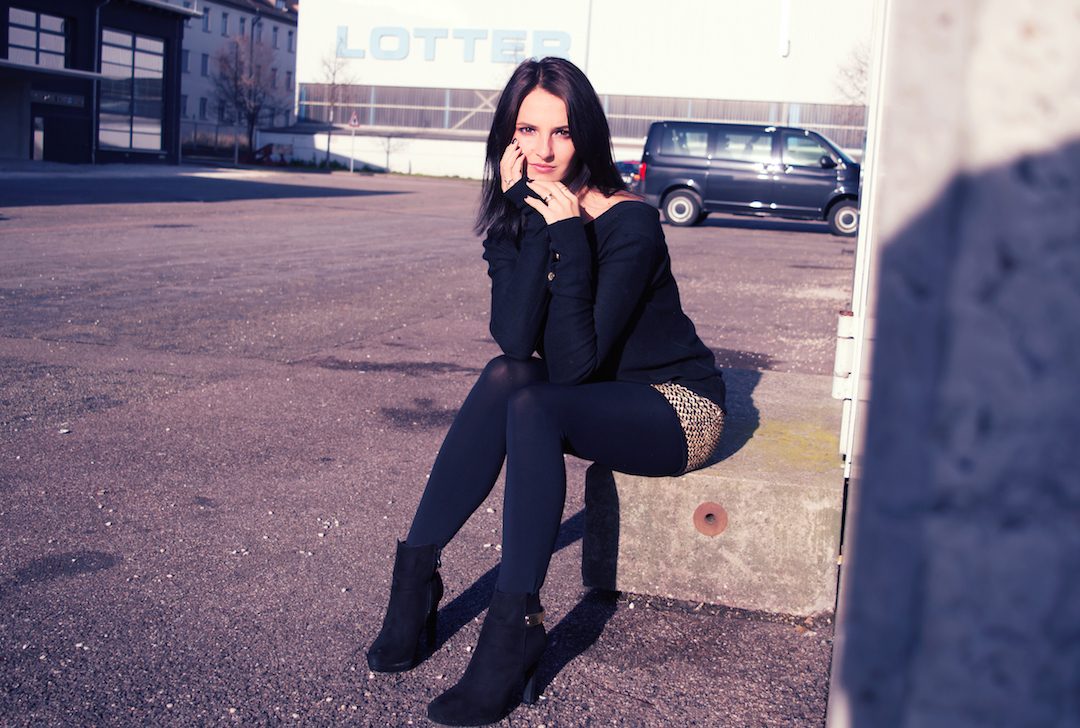 black-and-gold-outfit-new-boots