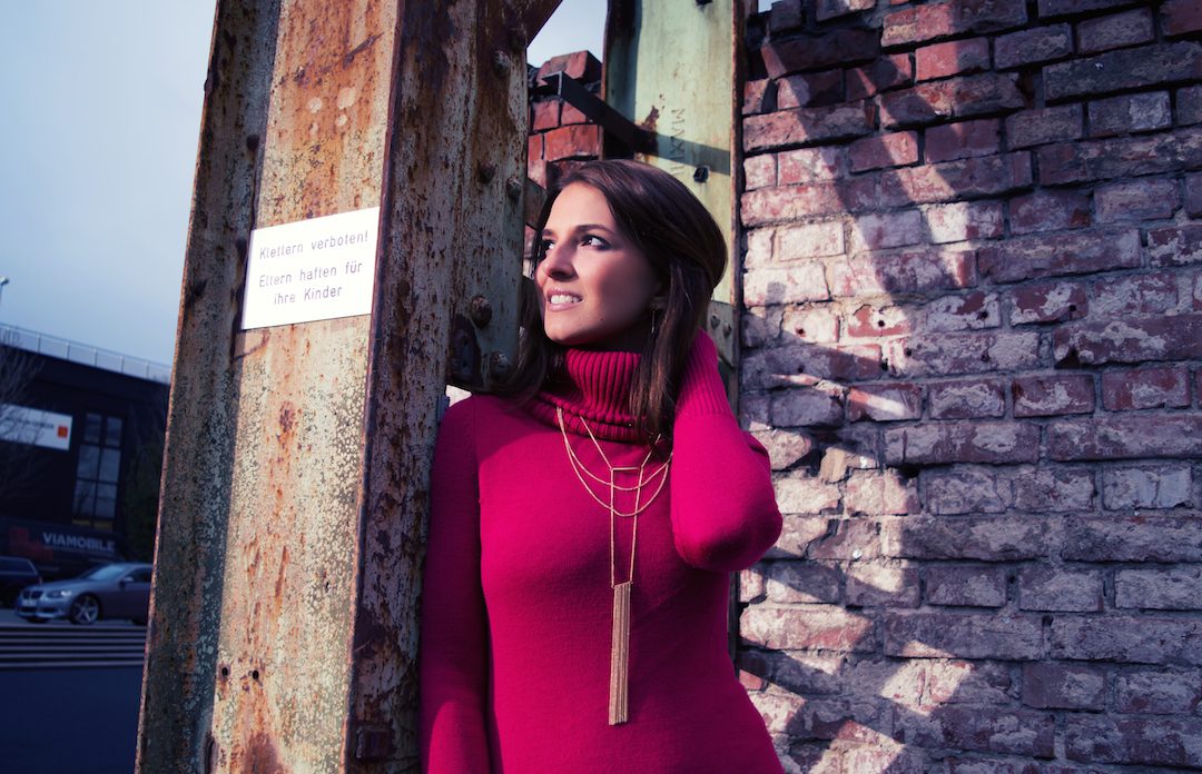 golden-chain-tommy-hilfiger-wool-dress
