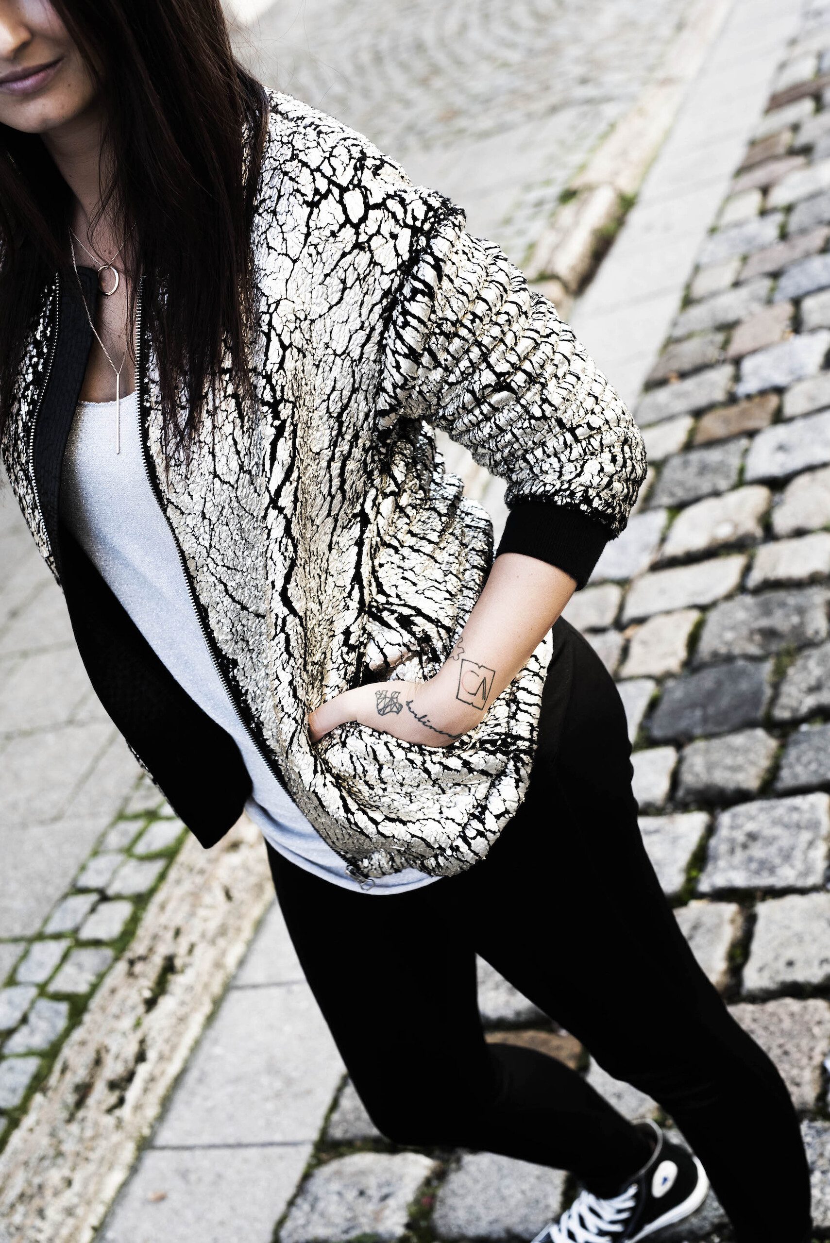 winter-warm-stylisch.guess